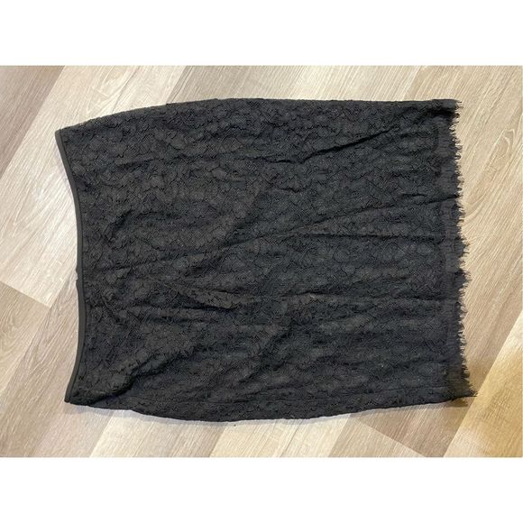 Diane Von Furstenberg DVF Black Scotia Lace Pencil Skirt, Size 12, MSRP $248 - Picture 2 of 9